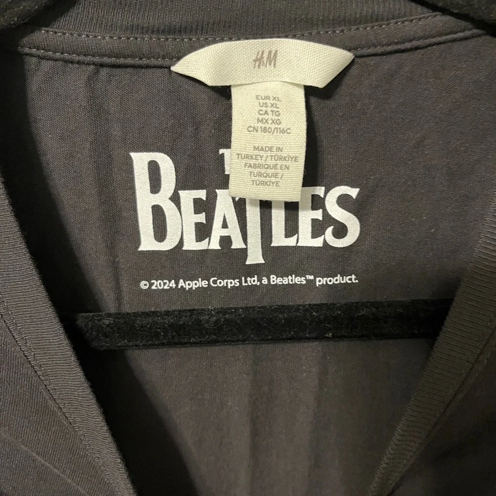 H&M The Beatles rocker T size XL - Picture 2 of 3